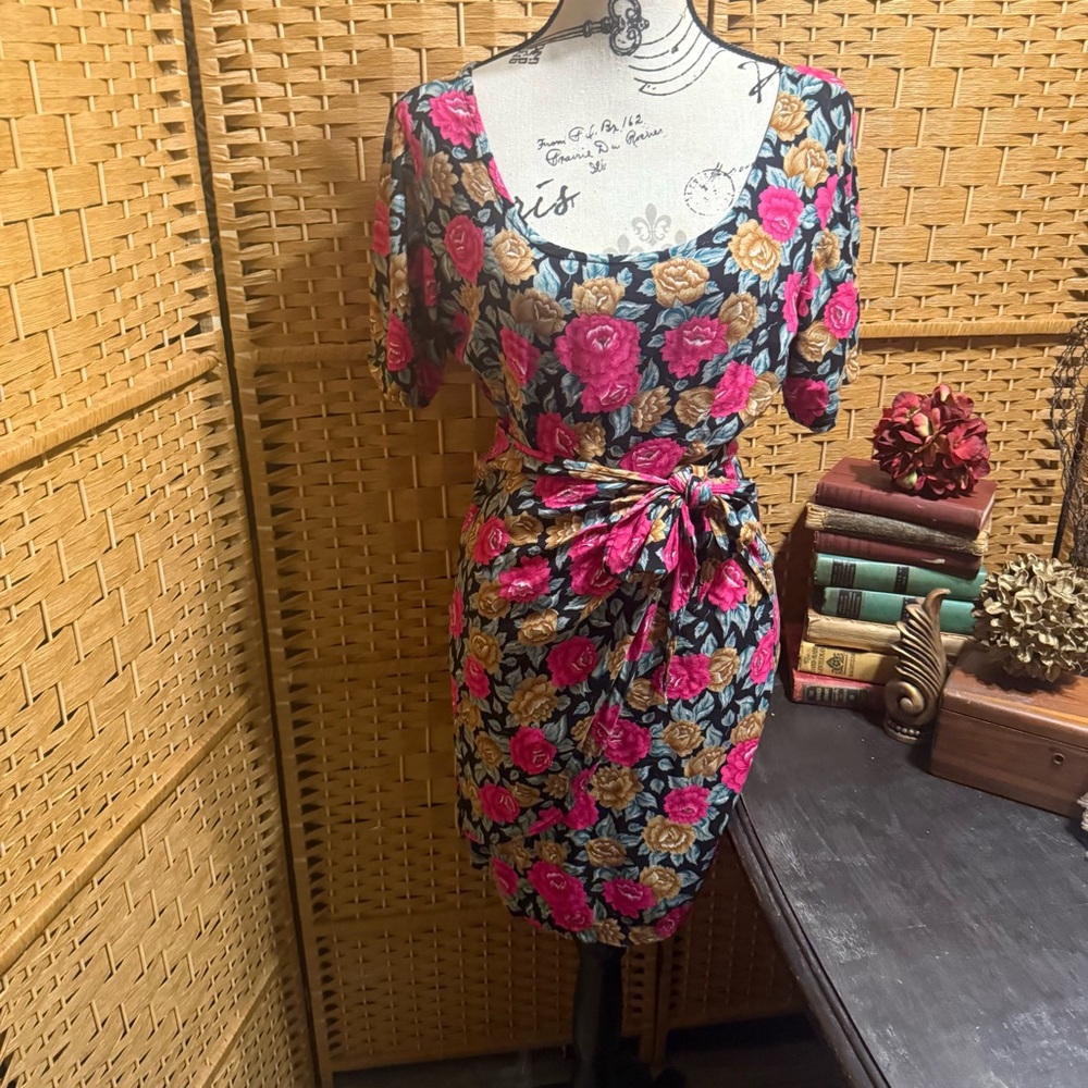 Vintage Feruccio floral wrap dress size M